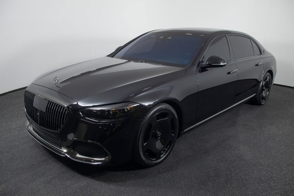 Used 2024 Mercedes-Benz Maybach S 580 4MATIC image 2