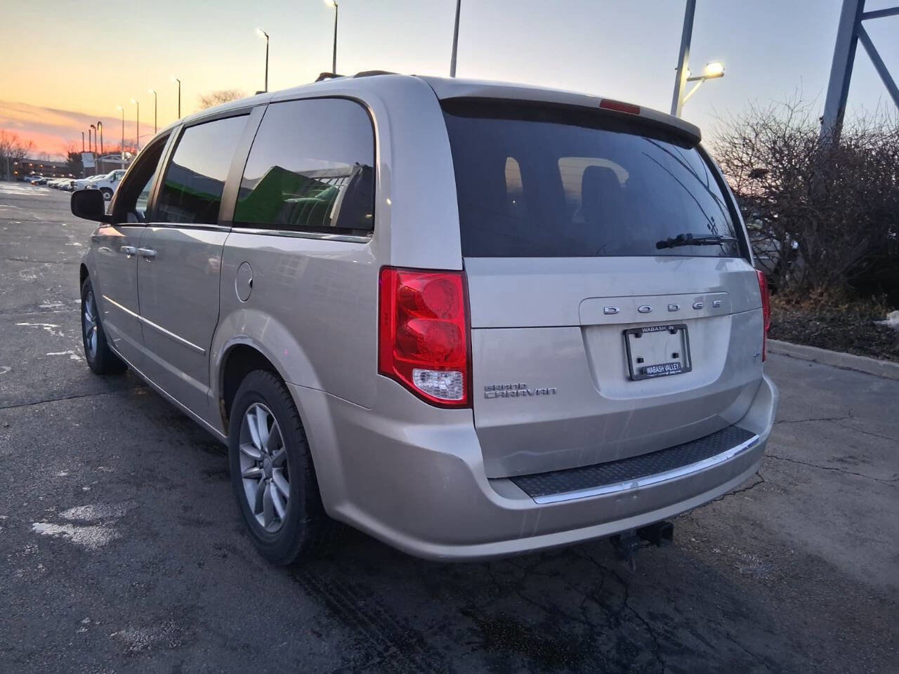 Used 2015 Dodge Grand Caravan SXT image 7