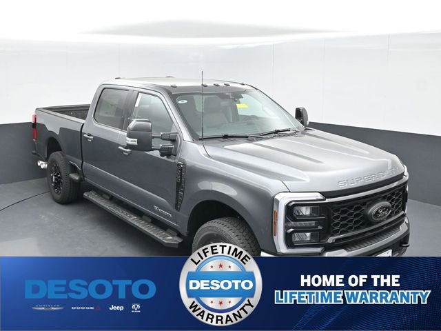 New 2026 Ford F250 Lariat w/ Black Appearance Package image 37