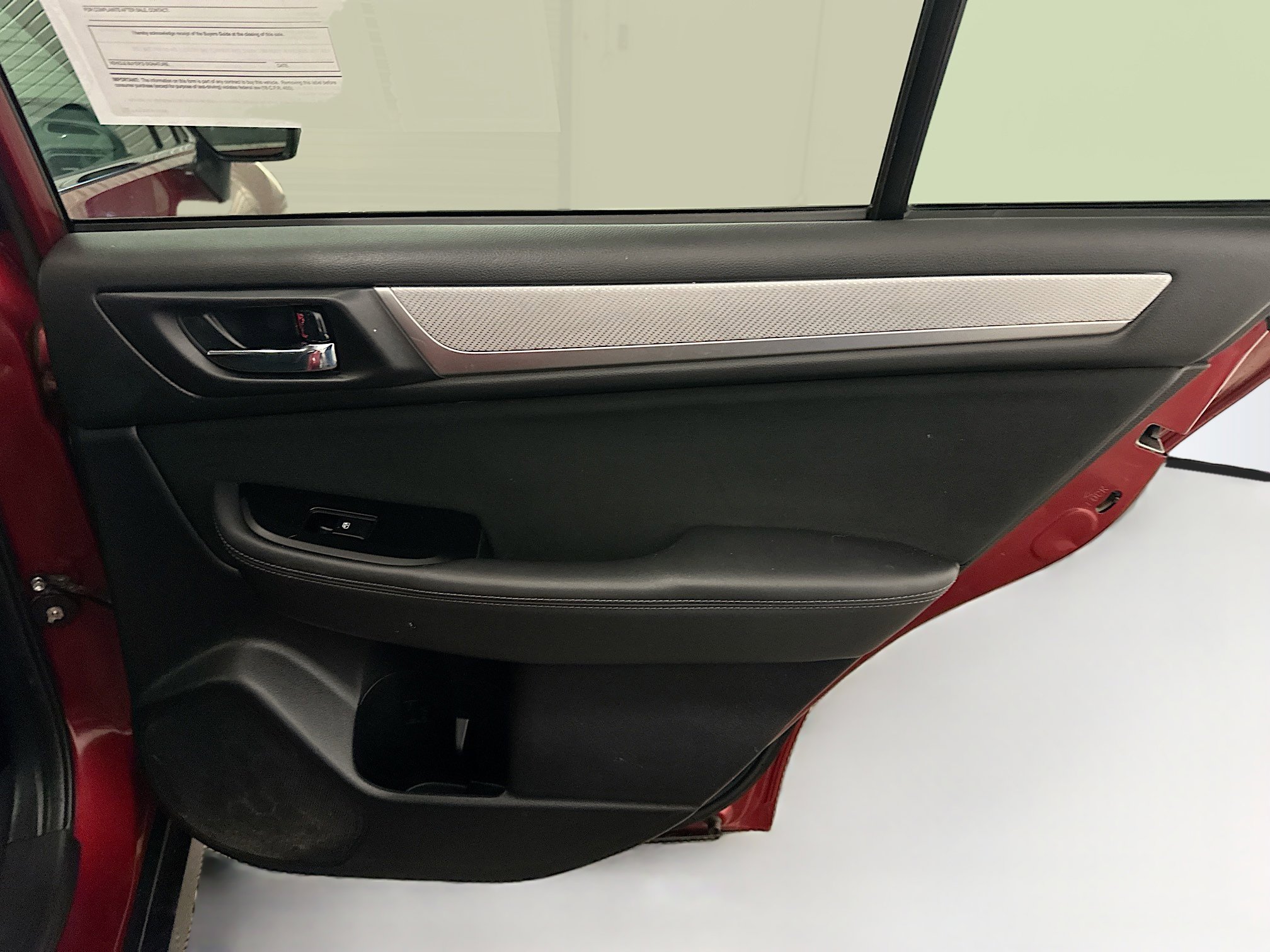 Used 2017 Subaru Outback 2.5i Premium image 32