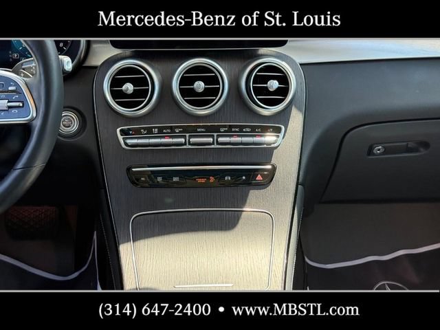 Used 2020 Mercedes-Benz GLC 300 4MATIC image 16