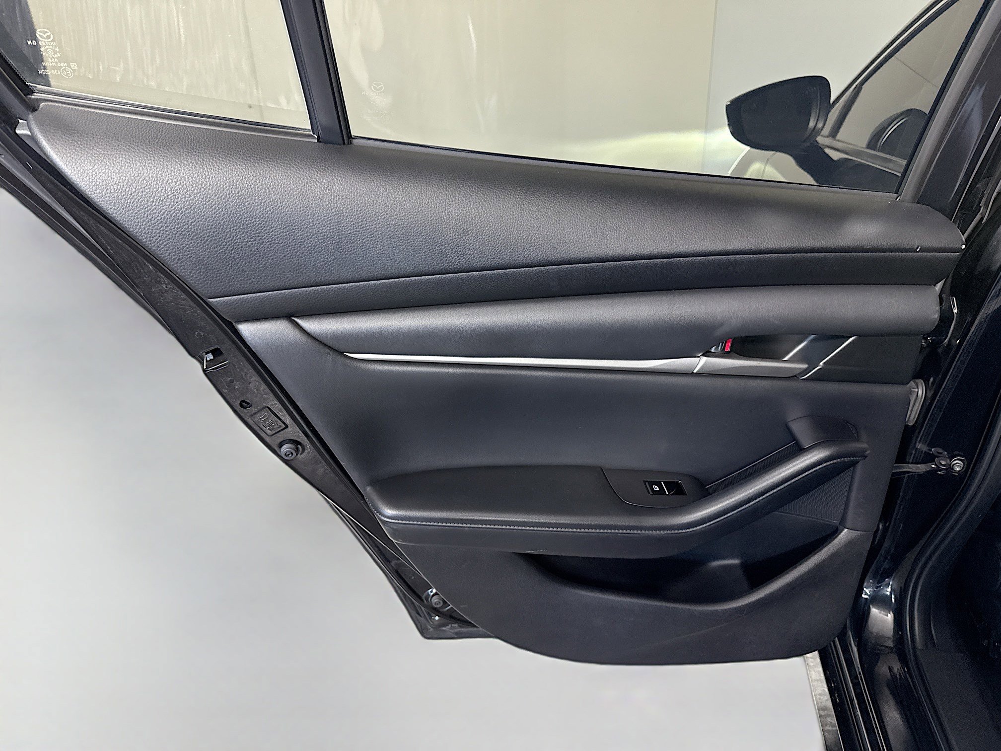 Used 2020 MAZDA MAZDA3 Sedan w/ Select Package image 26