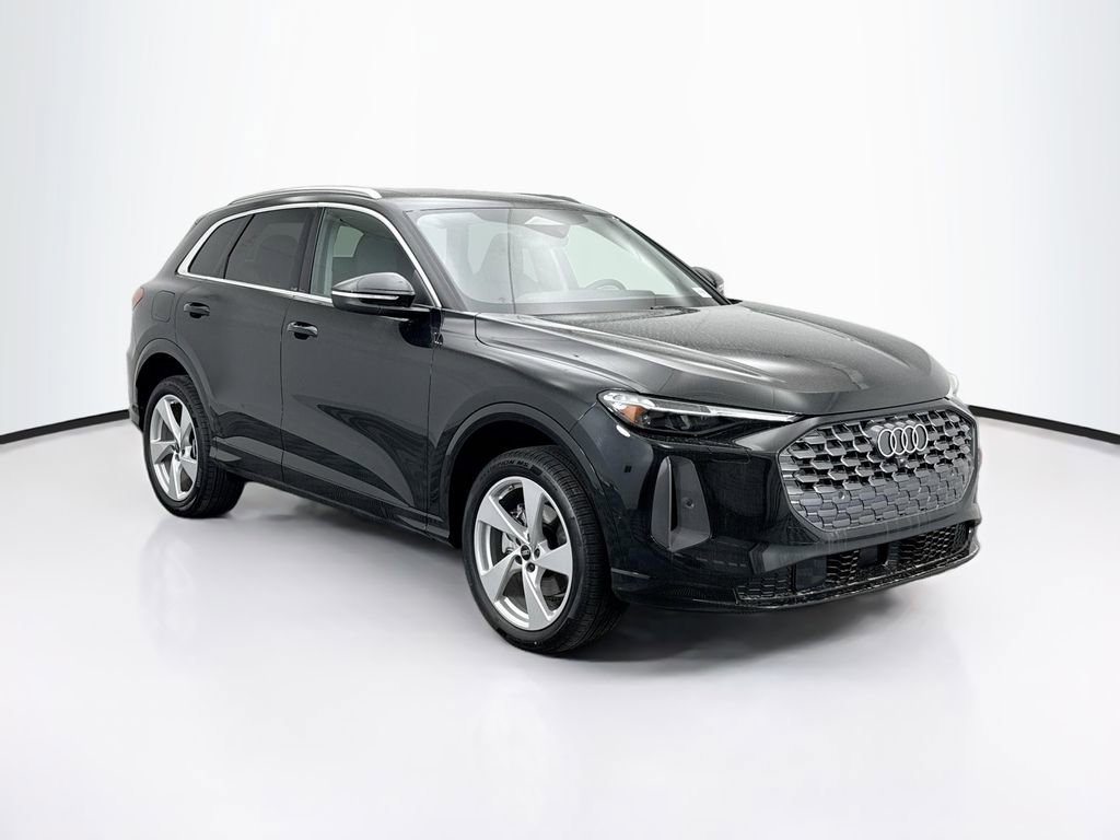 Used 2025 Audi Q5 Premium Plus w/ Premium Plus image 4