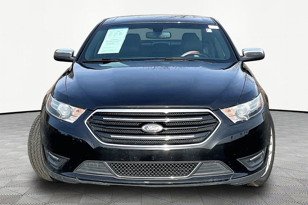 Used 2015 Ford Taurus Limited image 2