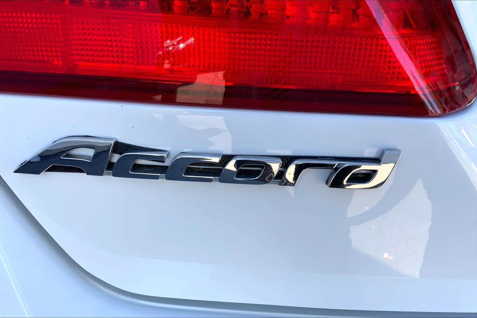 Used 2013 Honda Accord EX image 9