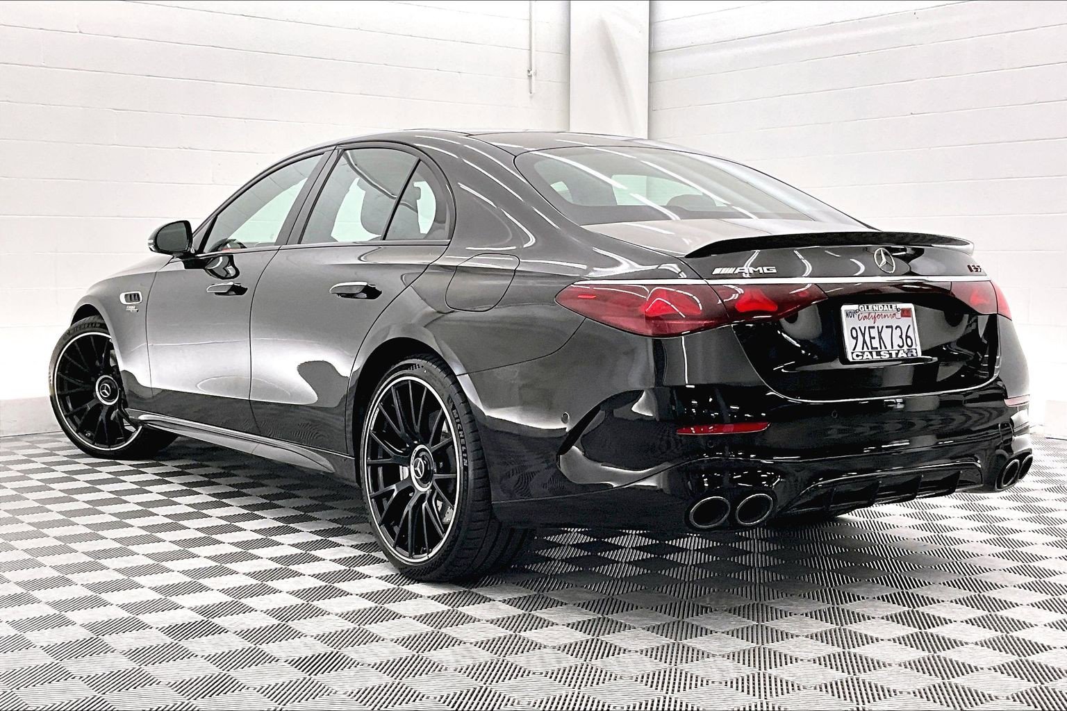 Used 2026 Mercedes-Benz E 53 AMG e 4MATIC Sedan image 10