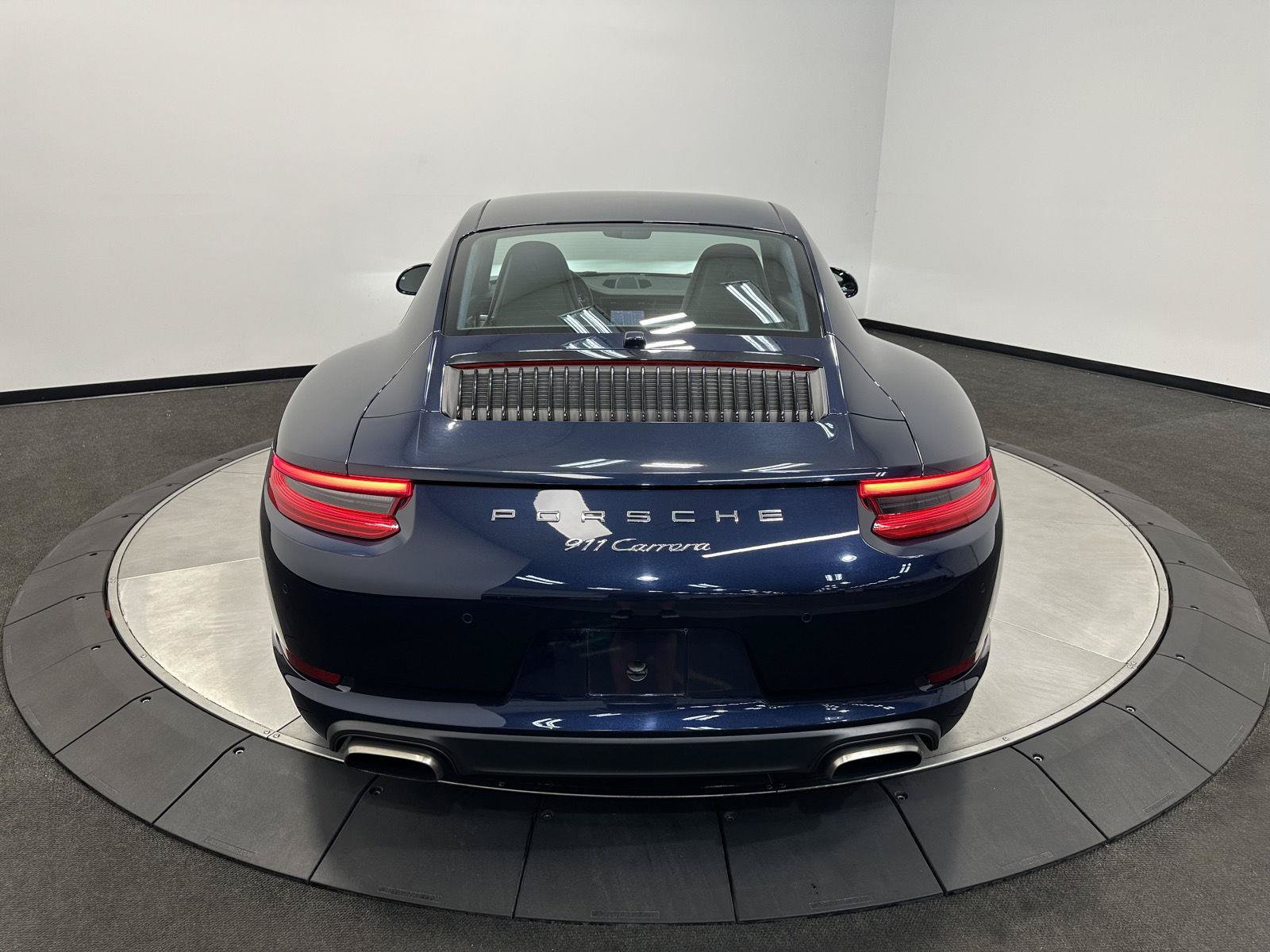 Certified 2018 Porsche 911 Carrera RWD image 6