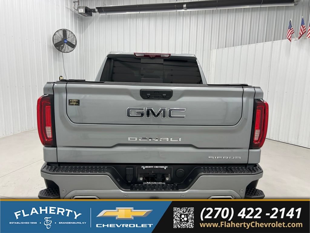 Used 2024 GMC Sierra 1500 Denali Ultimate AWD/4WD image 4