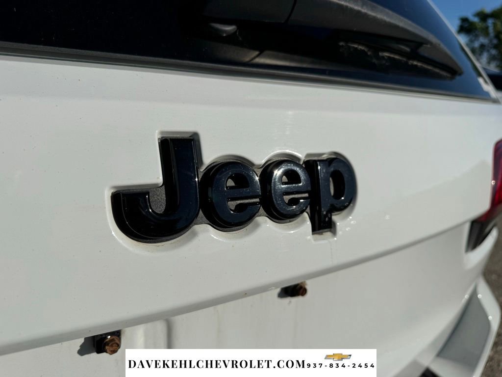 Used 2018 Jeep Grand Cherokee Altitude AWD/4WD image 43