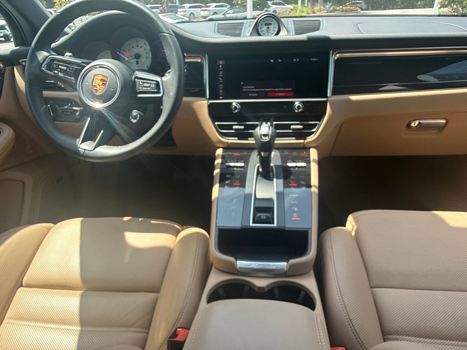 Used 2022 Porsche Macan S AWD/4WD image 4