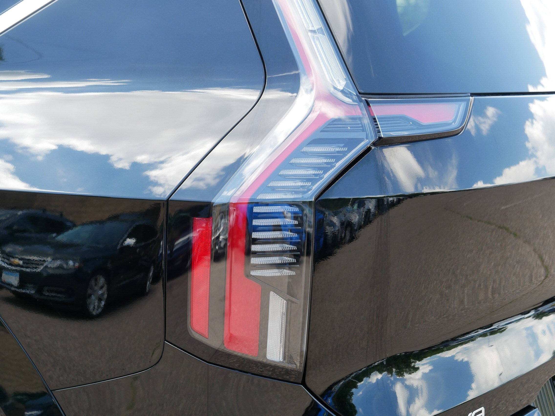 Certified 2024 Kia EV9 Land AWD/4WD image 17