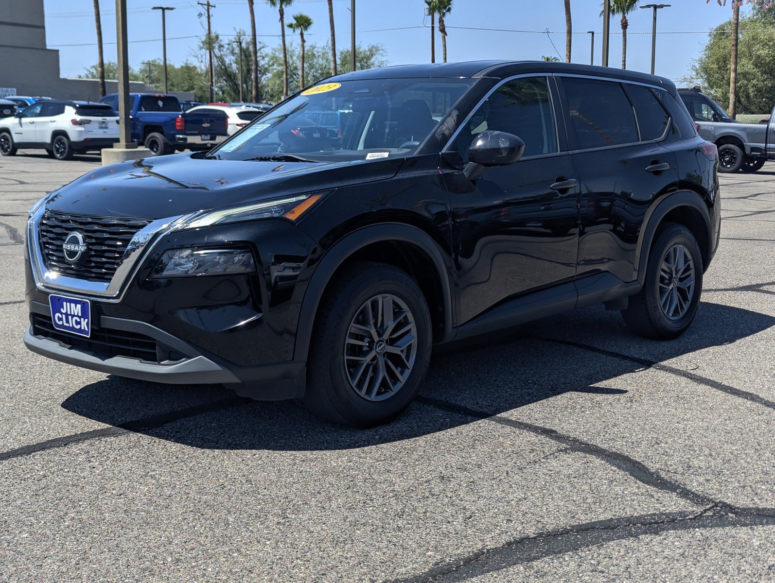 Used 2023 Nissan Rogue S FWD image 6