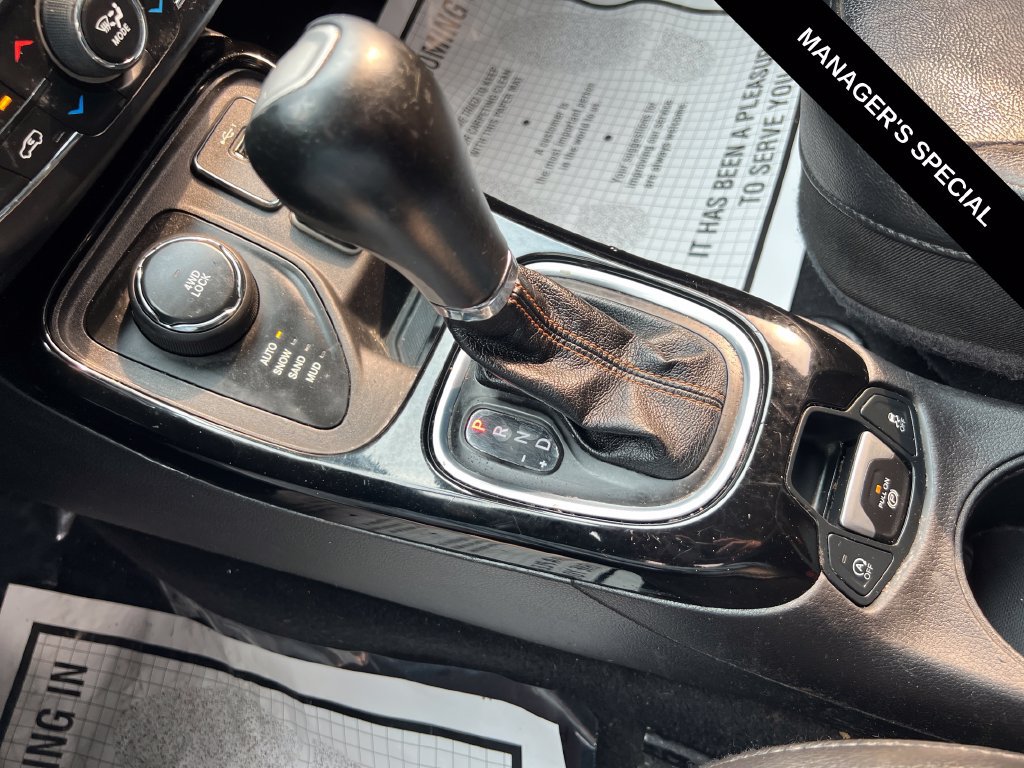 Used 2019 Jeep Compass Limited w/ Advanced Safety Group AWD/4WD image 23