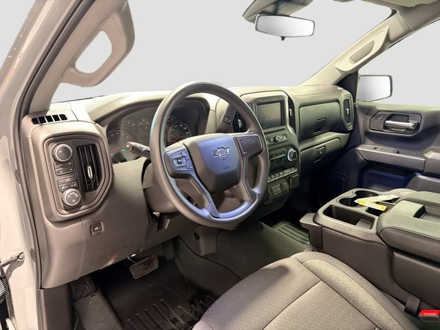 Used 2024 Chevrolet Silverado 1500 Custom Trail Boss w/ Turbomax Blackout Package AWD/4WD image 8