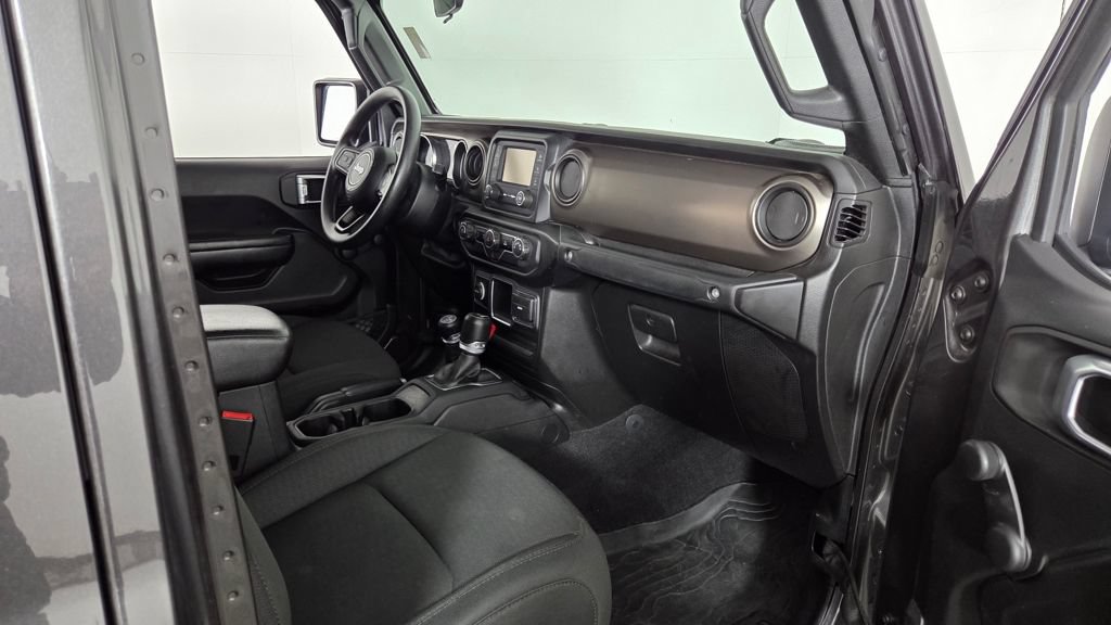 Used 2021 Jeep Gladiator Sport w/ Trailer Tow Package AWD/4WD image 29