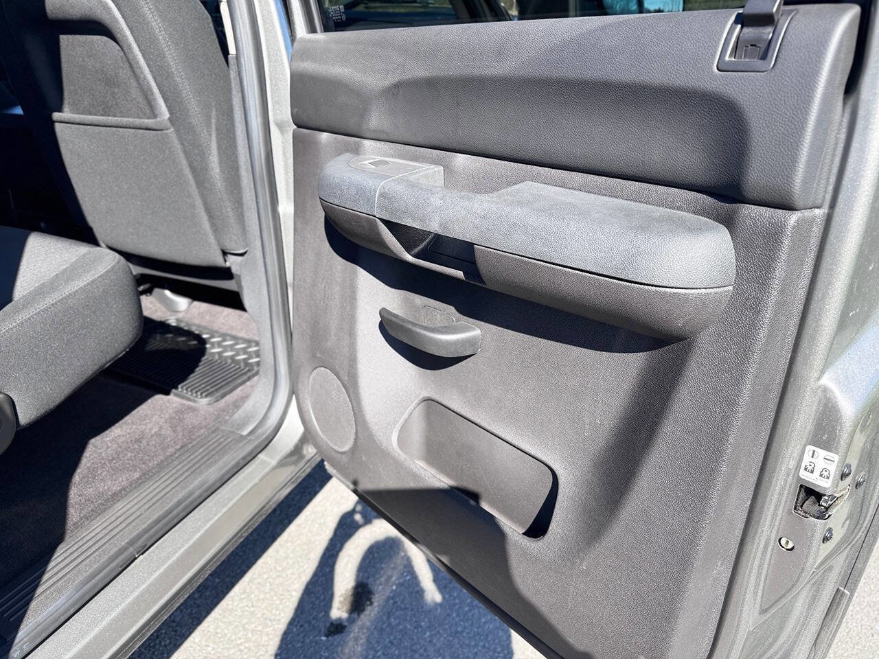 Used 2013 Chevrolet Silverado 2500 LT w/ Interior Plus Package image 15