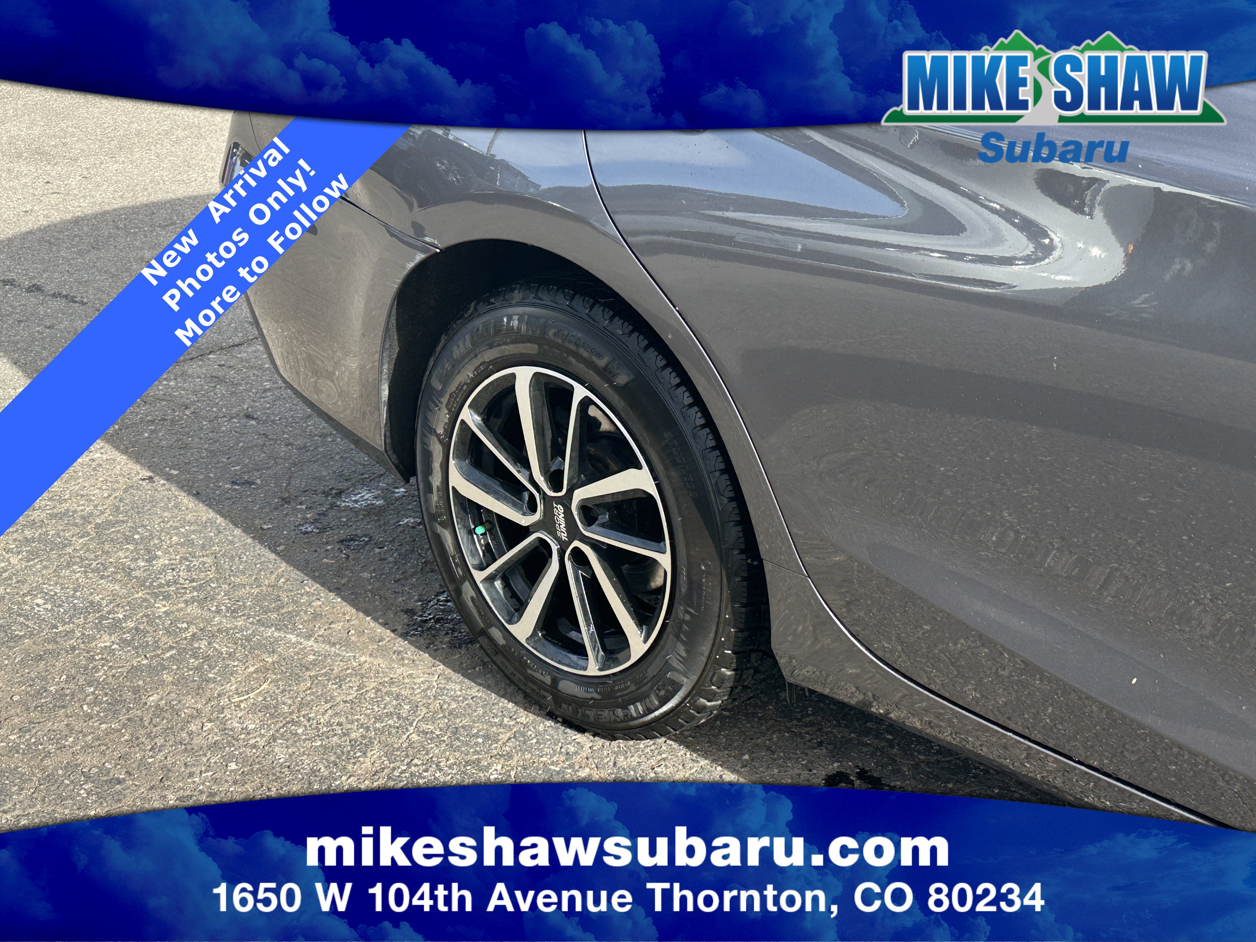 Used 2015 Toyota Camry LE image 10