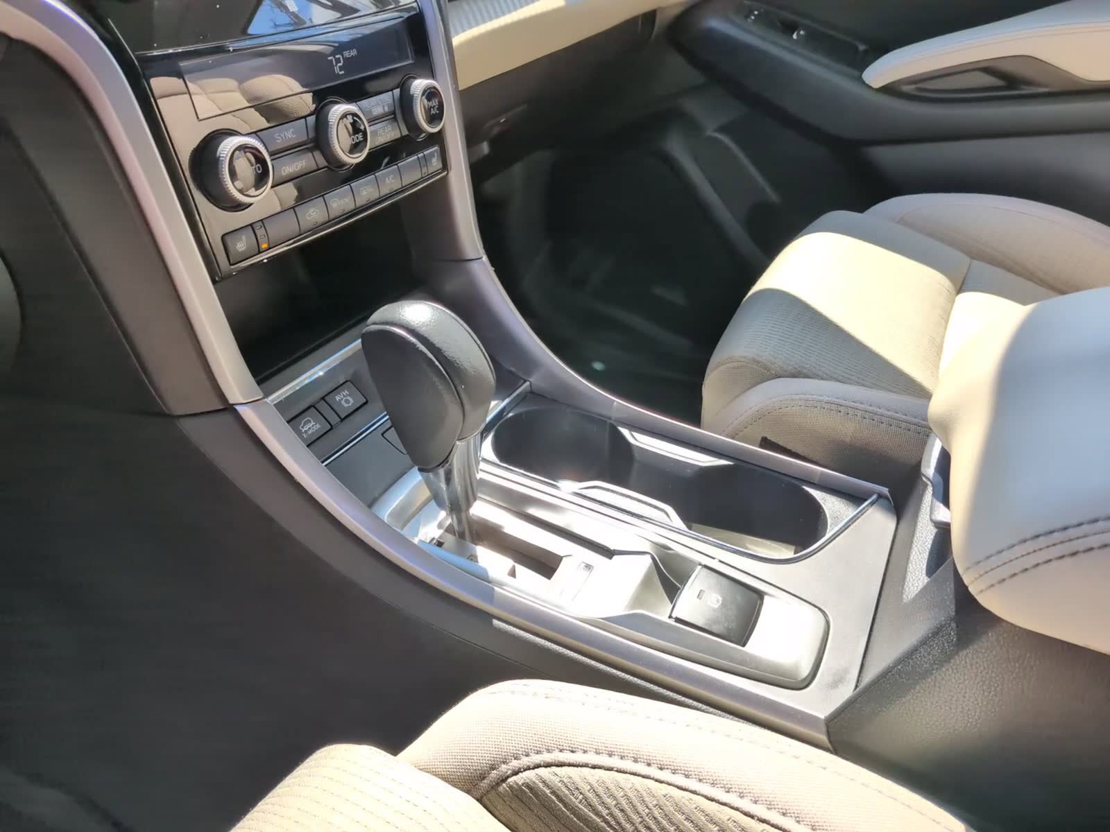 Used 2020 Subaru Ascent Premium w/ Convenience Package image 24