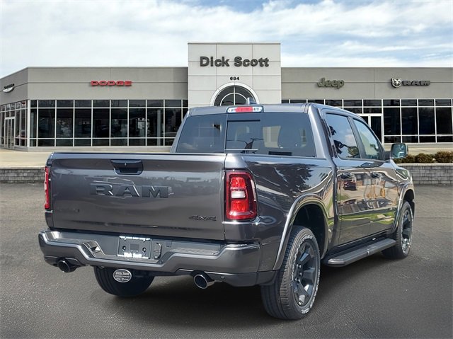 New 2026 RAM 1500 4x4 Crew Cab image 4