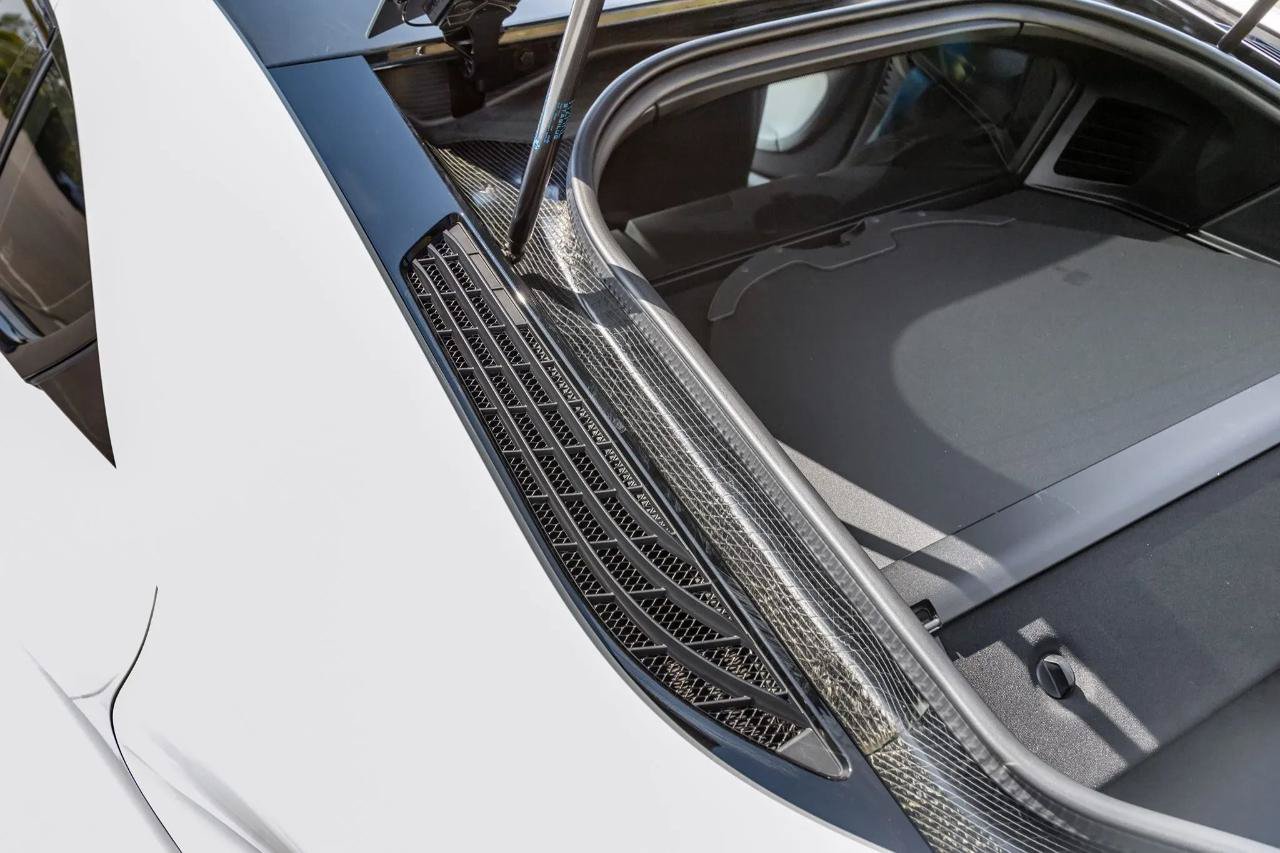 Used 2014 BMW i8 AWD/4WD image 55
