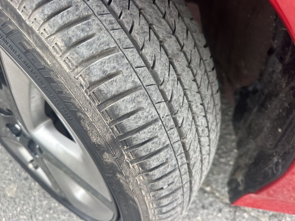 Used 2022 Toyota Prius XLE image 31