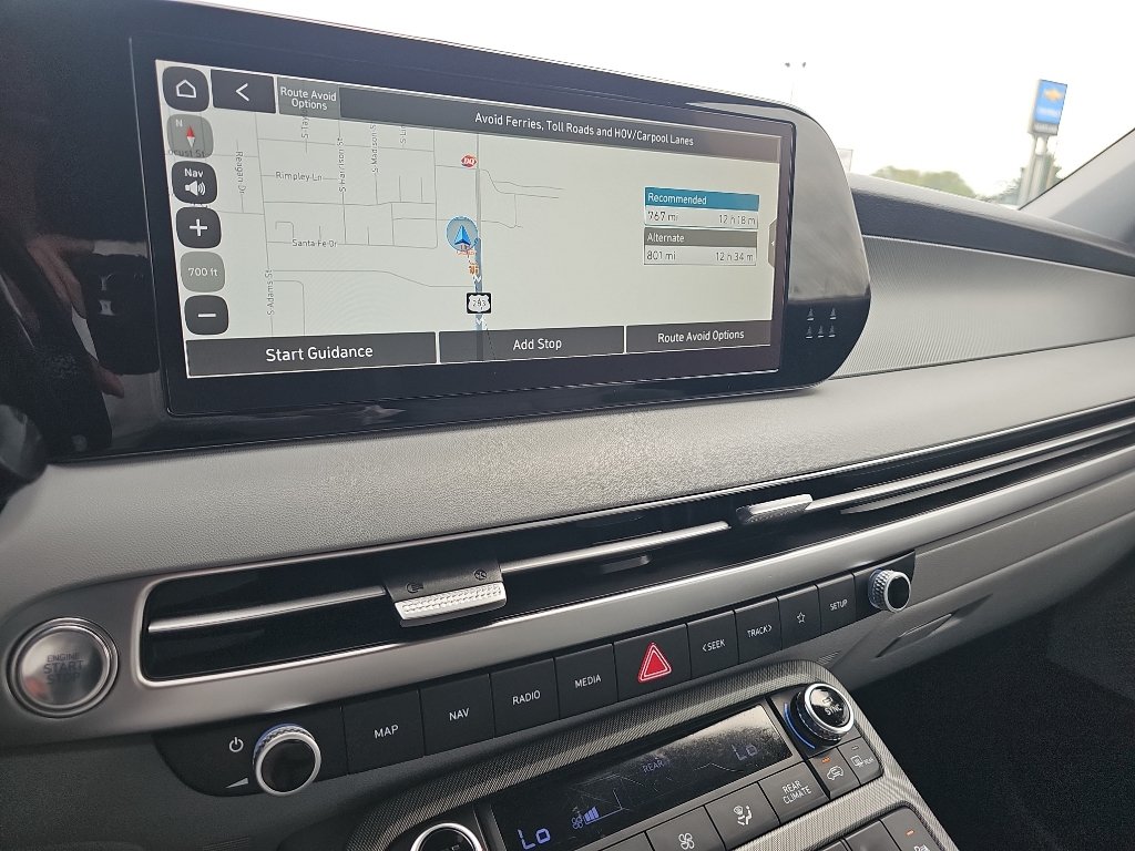 Used 2025 Hyundai Palisade SEL AWD/4WD image 16
