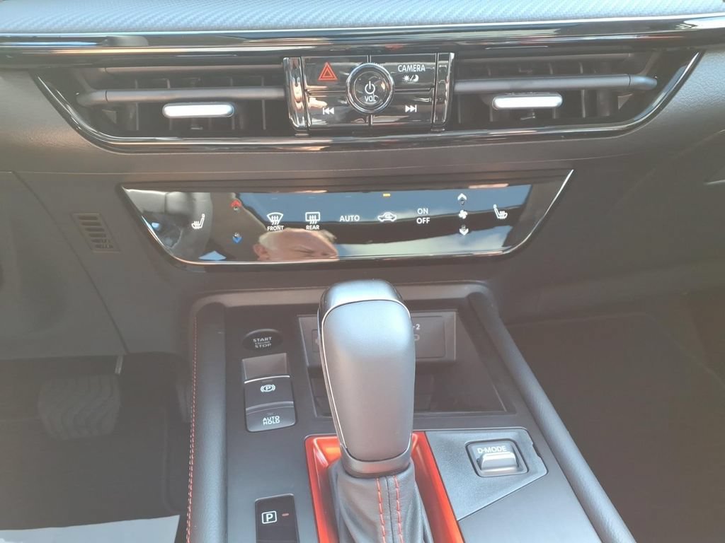New 2026 Nissan Kicks SR w/ SR Premium Package FWD image 20