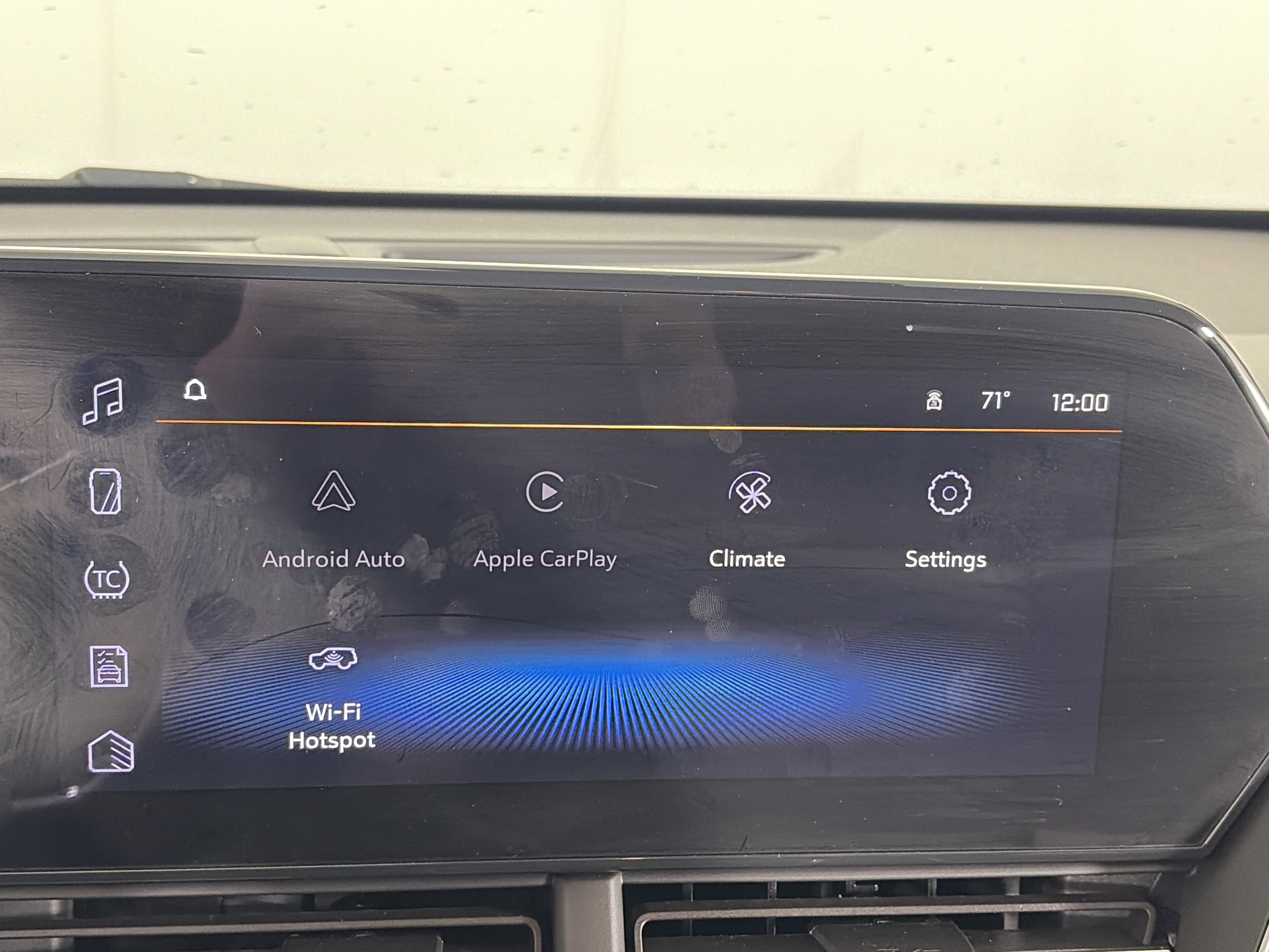 Used 2024 Chevrolet Trax RS image 17