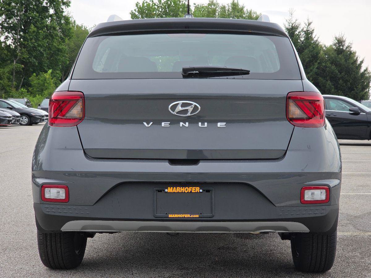 New 2026 Hyundai Venue SEL FWD image 47