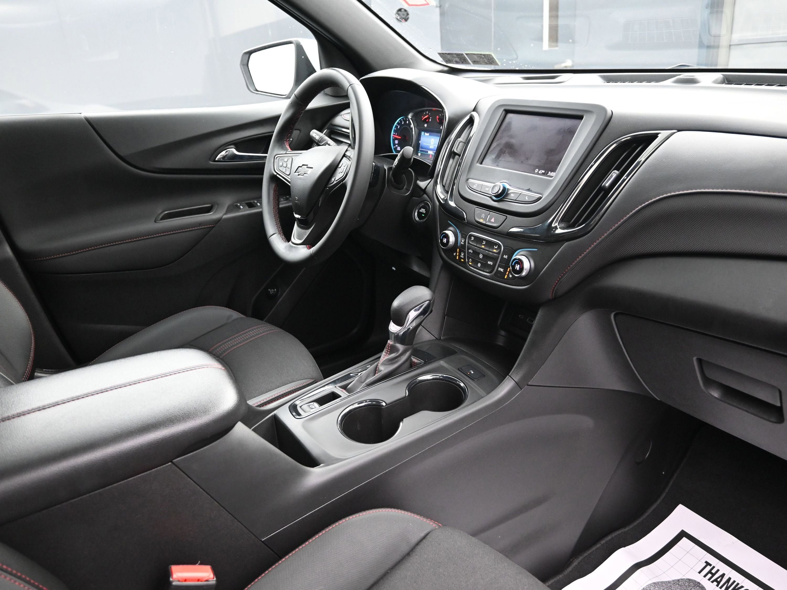 Used 2023 Chevrolet Equinox RS FWD image 29