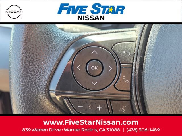 Used 2025 Toyota Corolla LE image 25