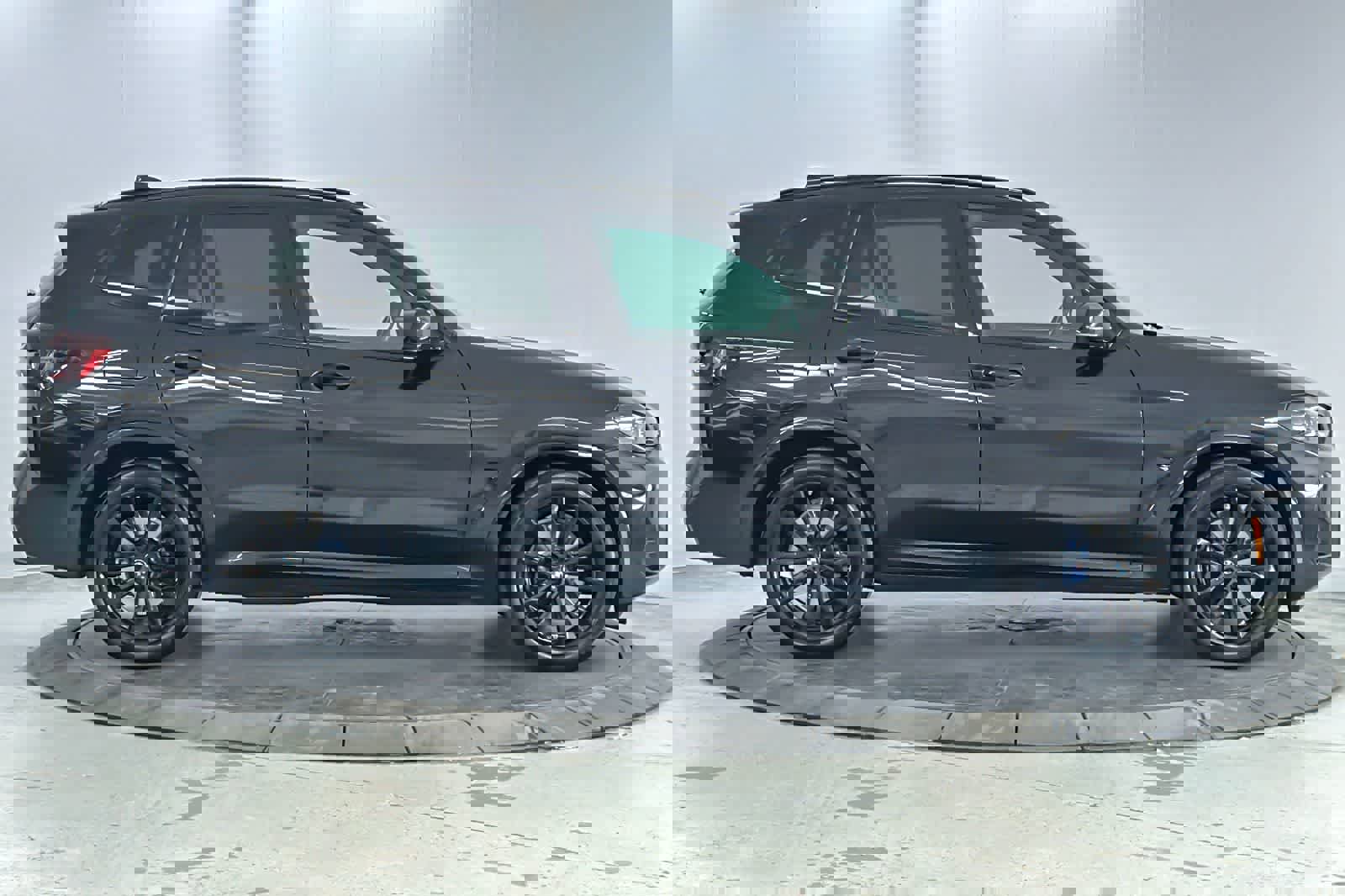 Used 2023 BMW X3 M40i w/ Premium Package image 8