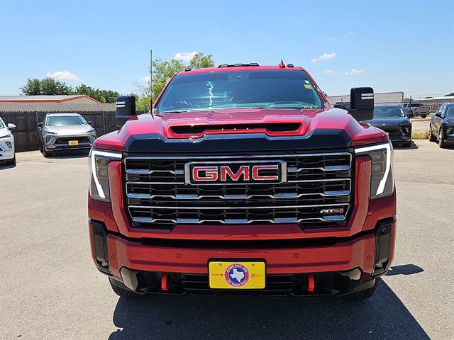 Certified 2025 GMC Sierra 2500 AT4 w/ AT4 Premium Plus Package AWD/4WD image 8