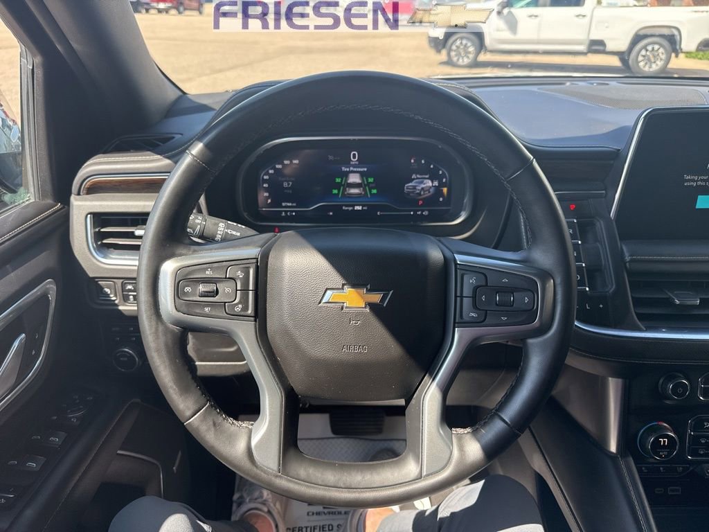 Used 2023 Chevrolet Suburban Premier AWD/4WD image 14