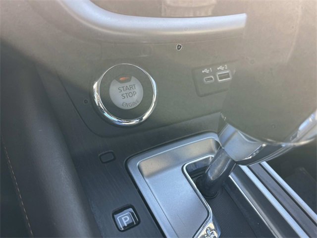 Used 2021 Nissan Murano Platinum w/ Cargo Package image 35