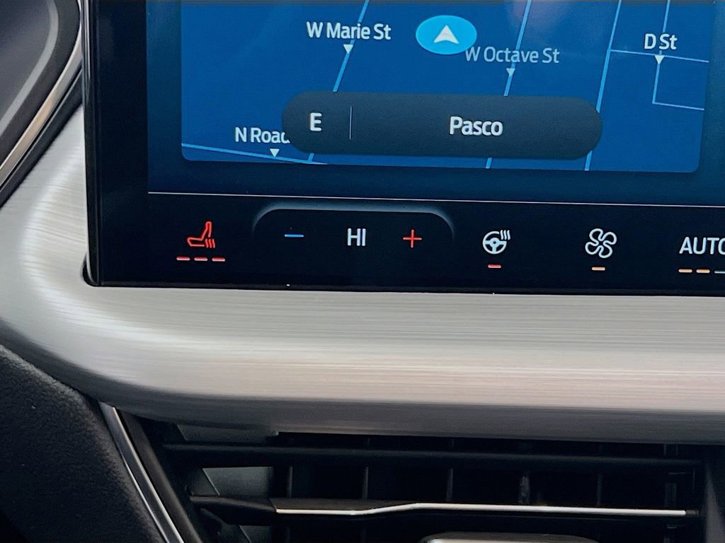 New 2025 Ford Escape SE w/ PHEV Premium Package image 24