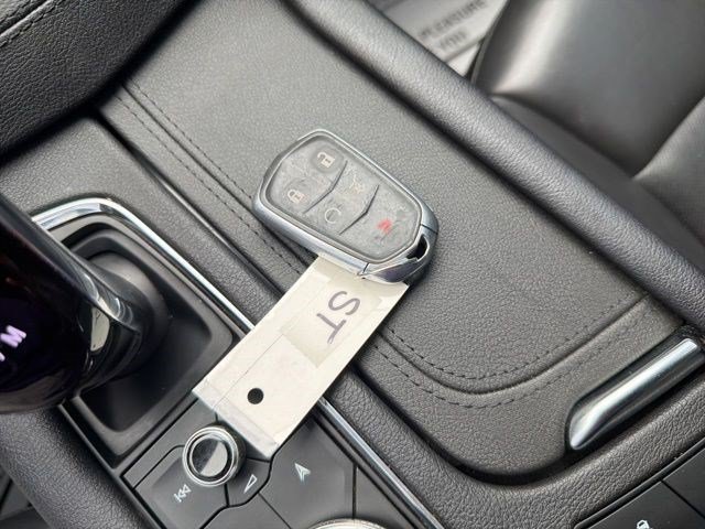 Used 2020 Cadillac XT5 Sportv AWD/4WD image 32