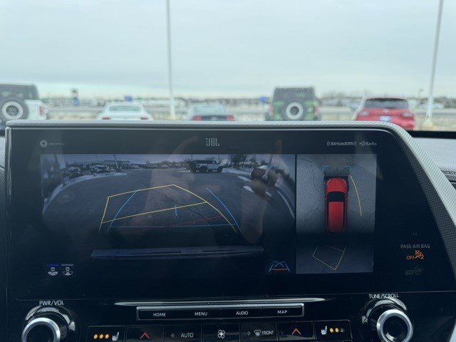 Used 2021 Toyota Highlander Platinum image 21