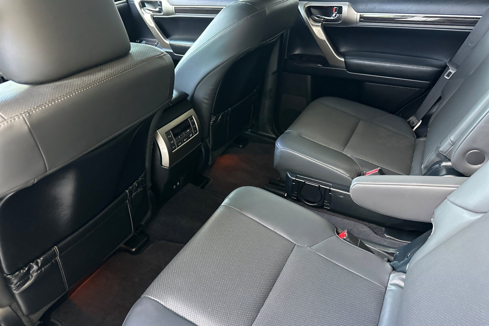 Used 2020 Lexus GX 460 Premium AWD/4WD image 29