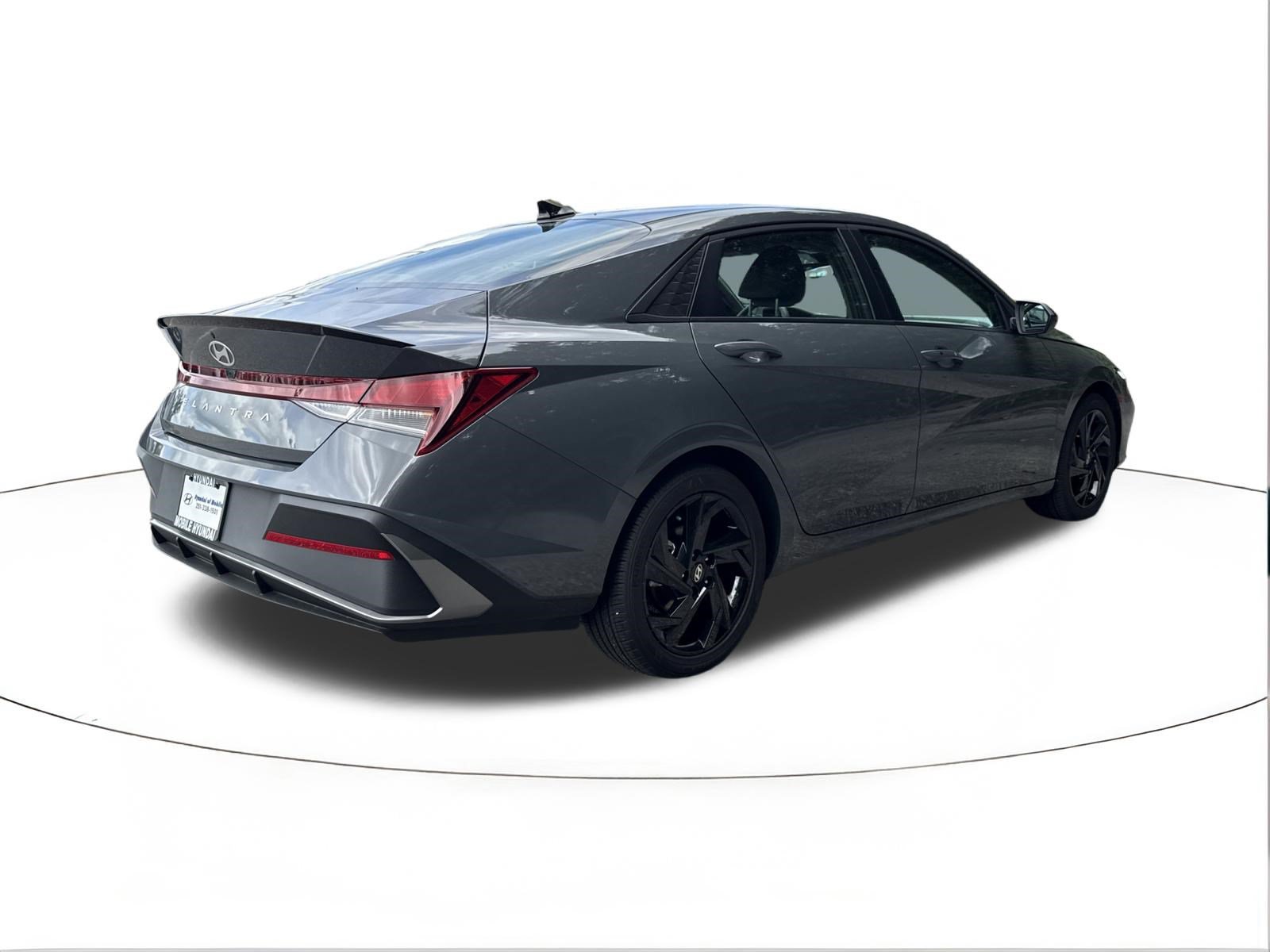Certified 2026 Hyundai Elantra Sport FWD image 3