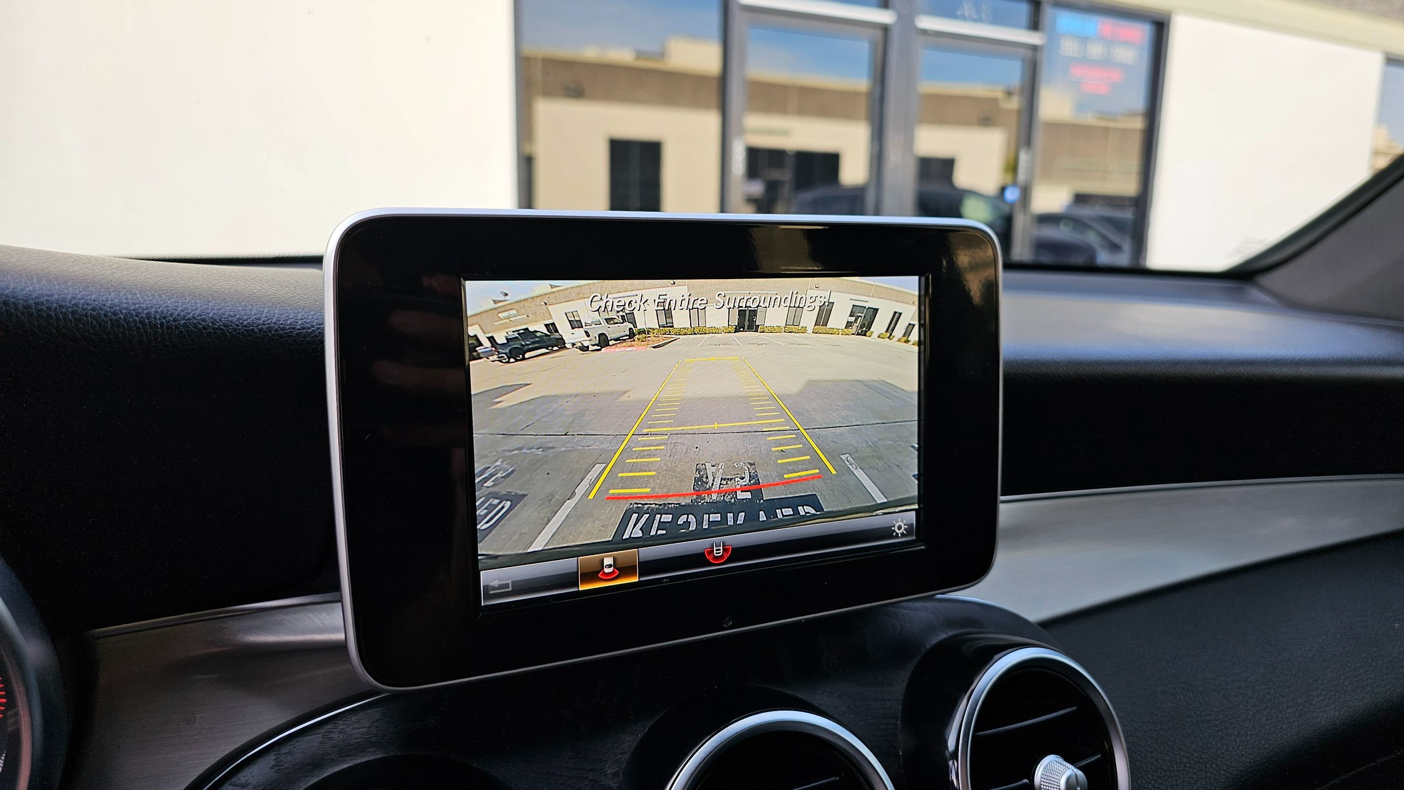 Used 2019 Mercedes-Benz GLC 300 image 35