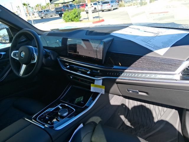 New 2026 BMW X5 xDrive40i w/ M Sport Package AWD/4WD image 12
