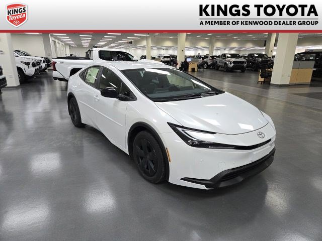 New 2026 Toyota Prius LE image 1