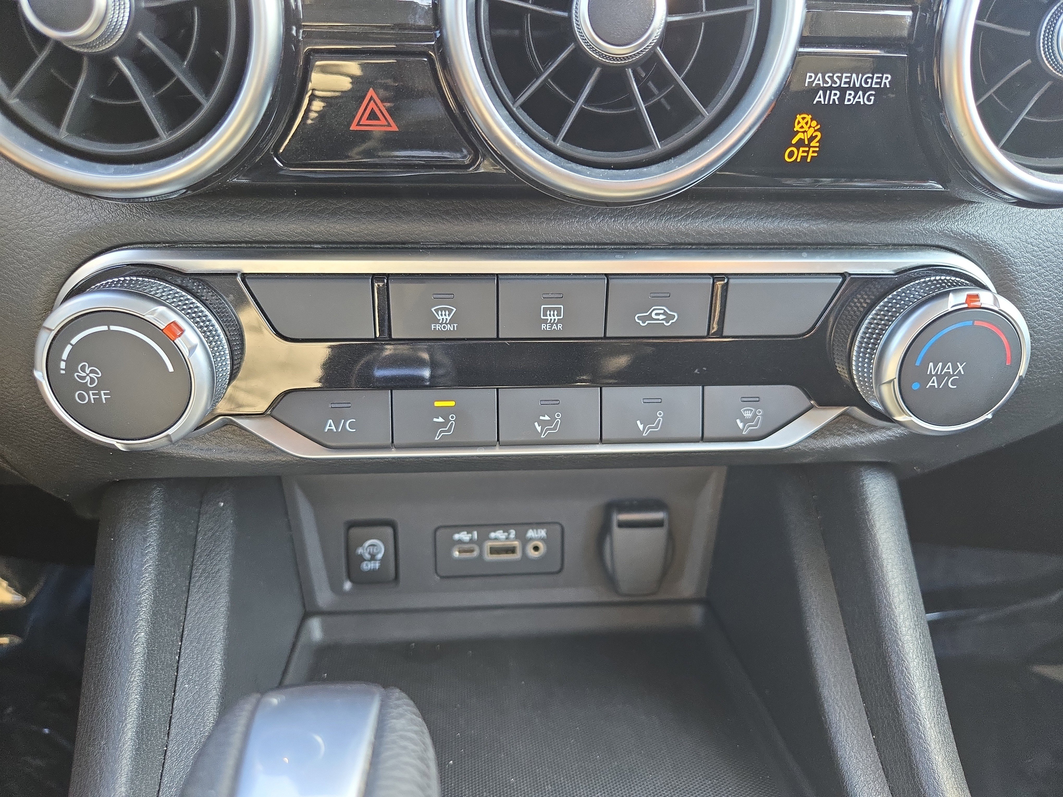 Used 2024 Nissan Sentra SV image 19