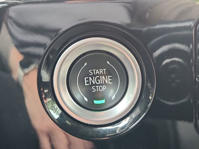 Used 2023 Chevrolet Silverado 1500 RST RWD image 17