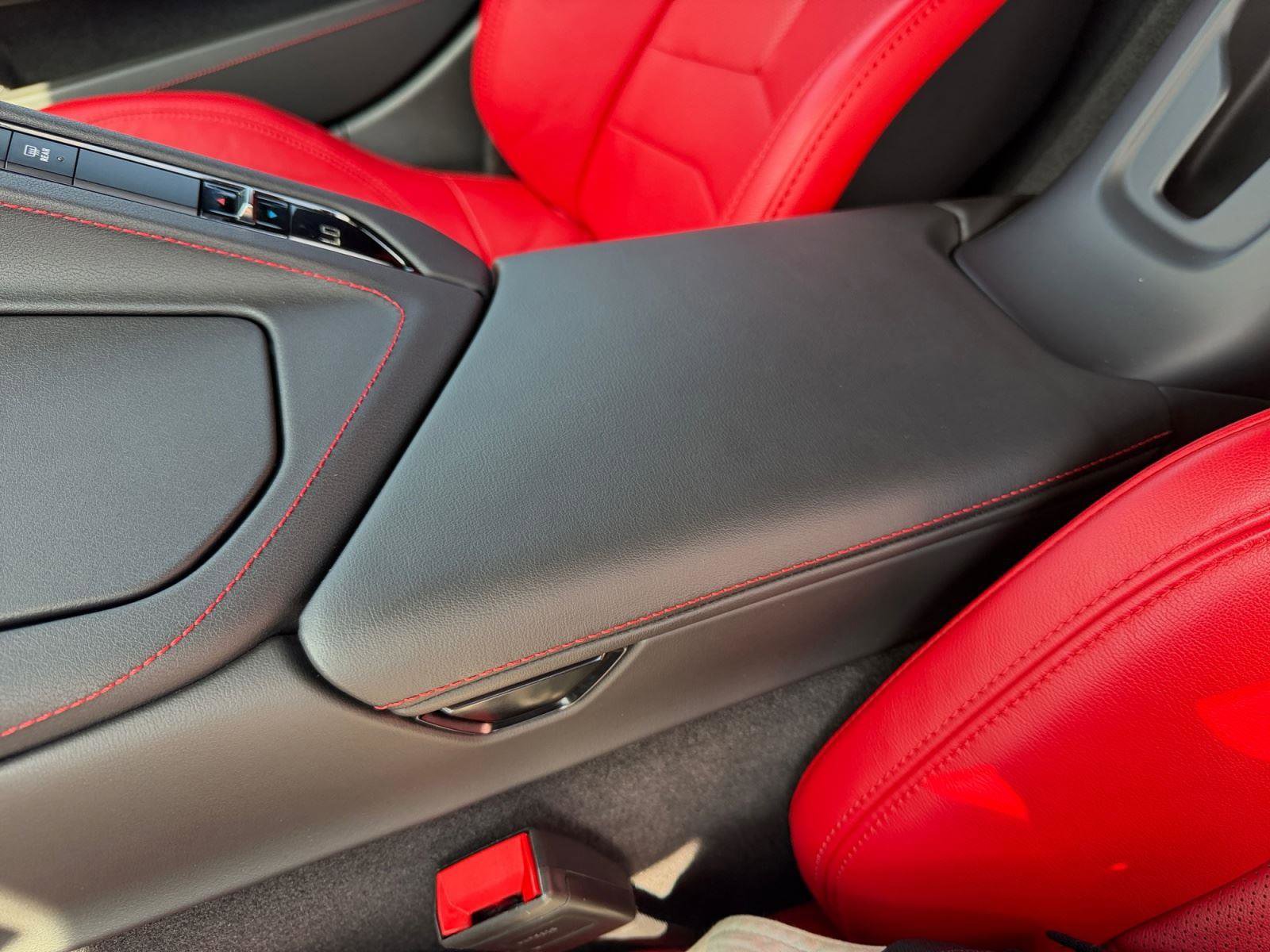 Used 2023 Chevrolet Corvette Stingray Coupe w/ 1LT image 37