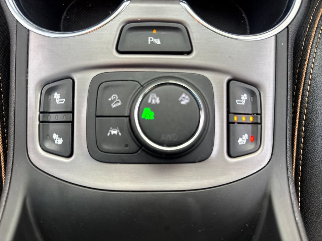 Used 2024 GMC Terrain AT4 w/ Infotainment Package II AWD/4WD image 22