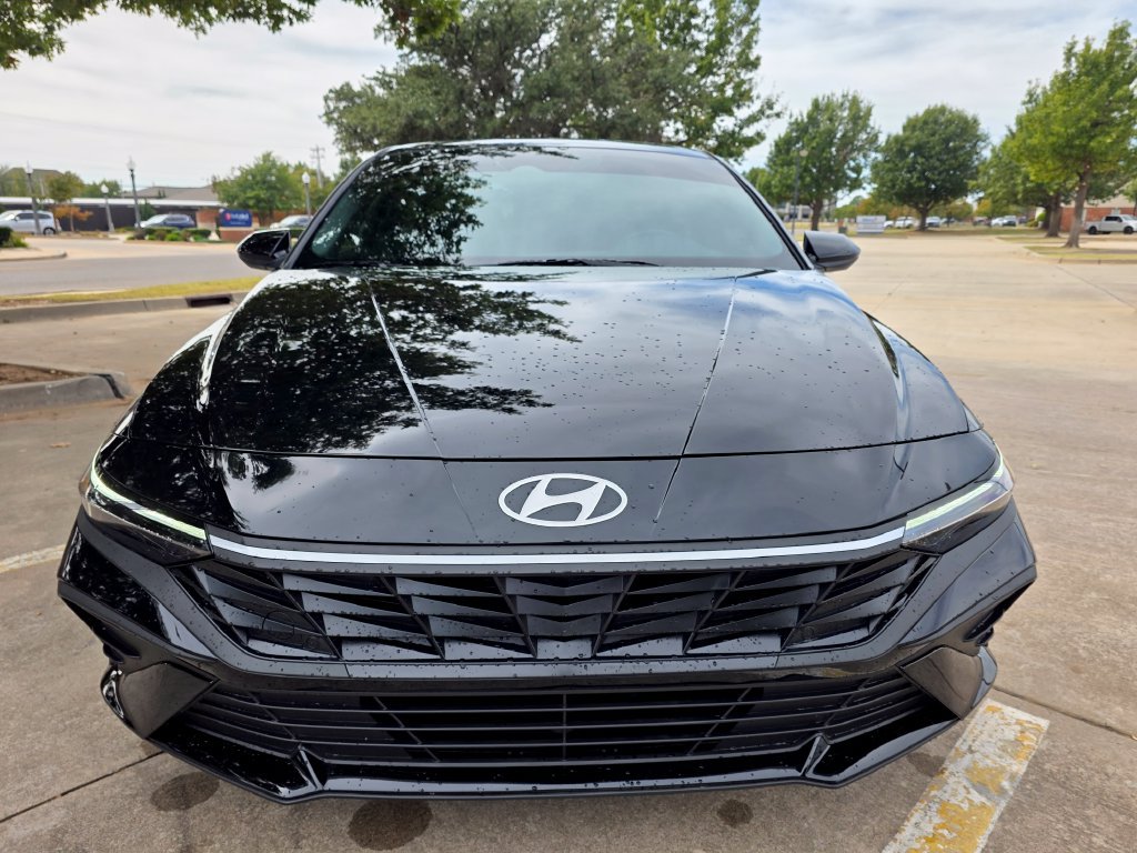 New 2026 Hyundai Elantra SEL Sport FWD image 28