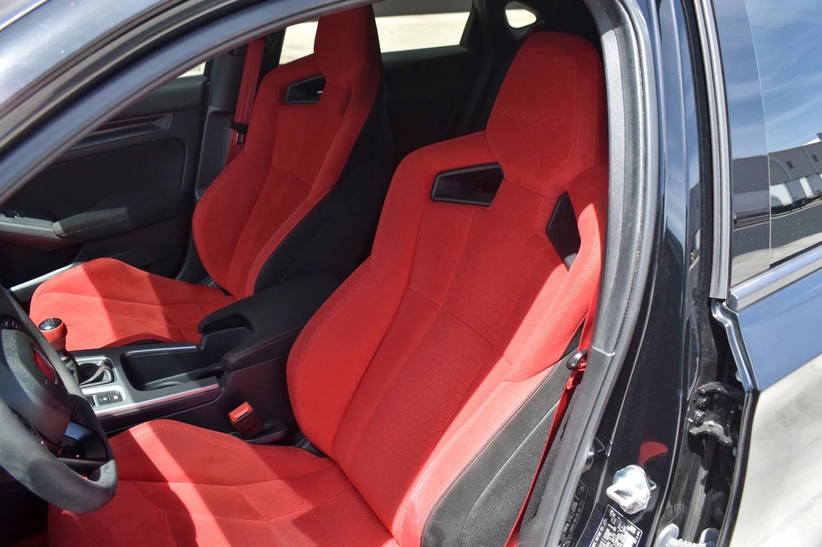 Used 2024 Honda Civic Type R image 25