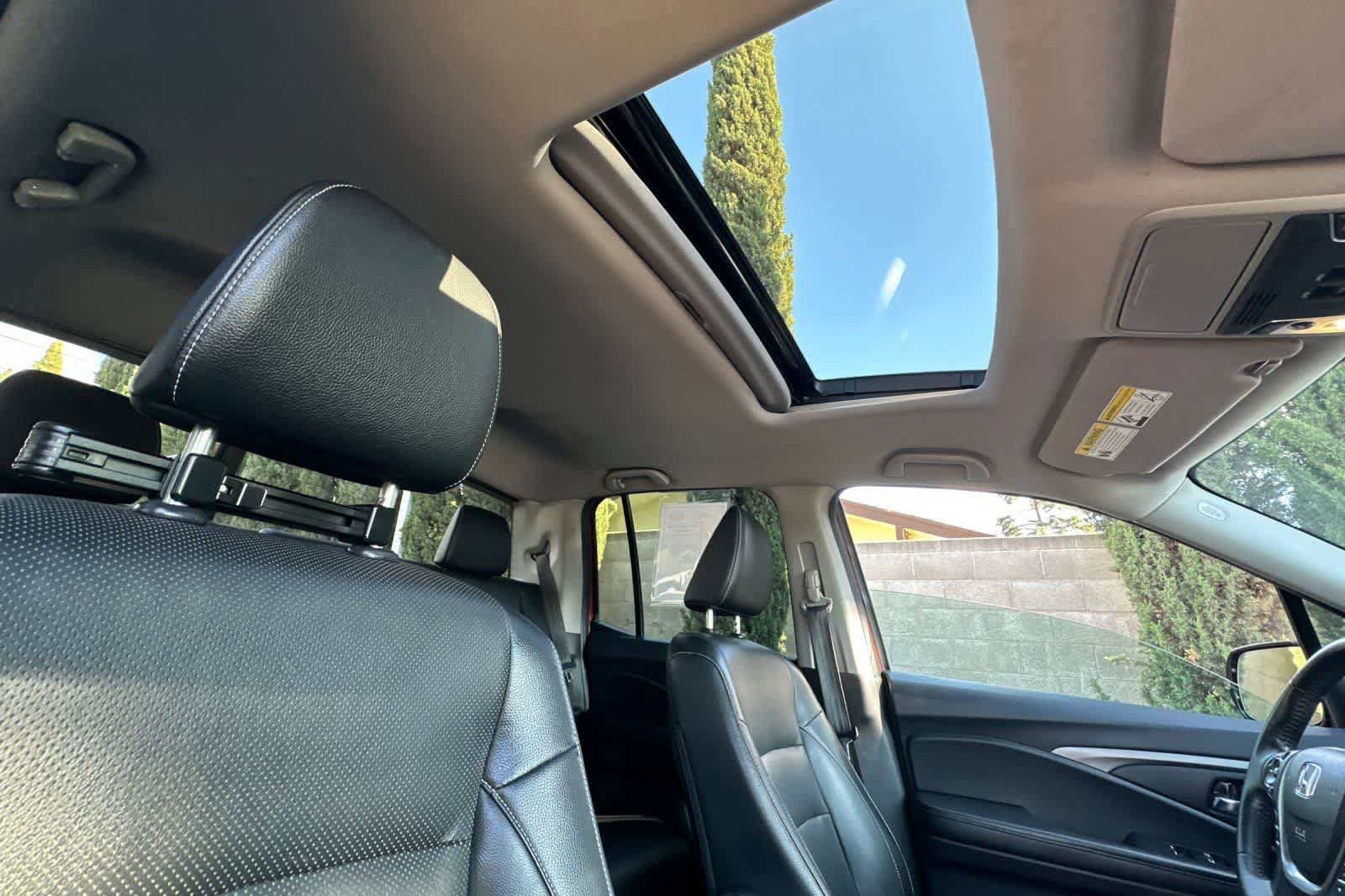 Used 2023 Honda Ridgeline RTL-E image 18